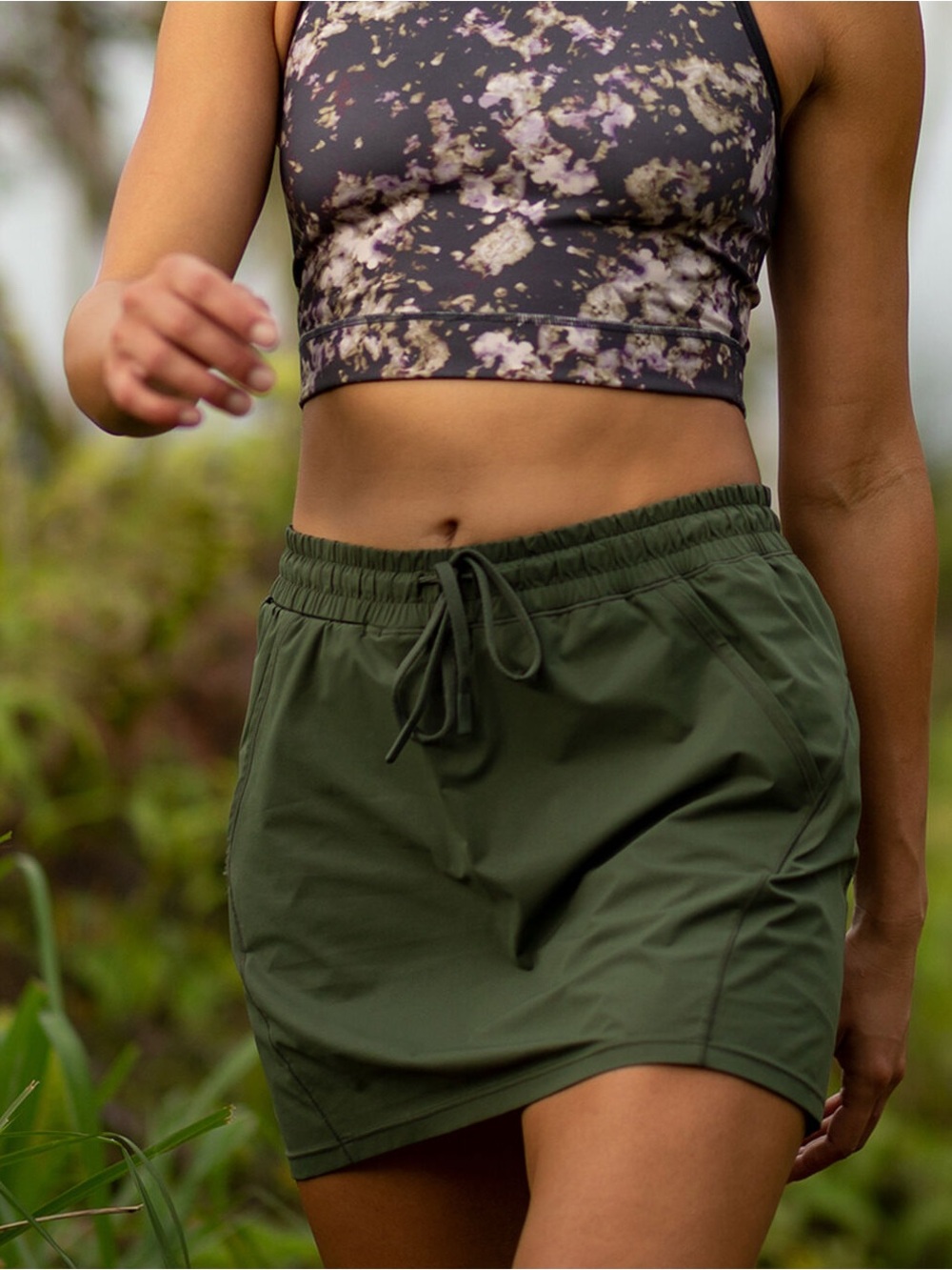 TITLE NINE LARGE SWITCHBACK ULTRALIGHT HIKING SKORT